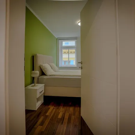 Charming 2bdr Retreat - 3 Min To The Cathedral Apartamento *