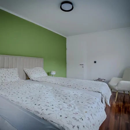 Charming 2bdr Retreat - 3 Min To The Cathedral Apartamento *